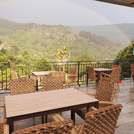 Apartamentos Rurales El Solitario Banos De Montemayor Dış mekan fotoğraf