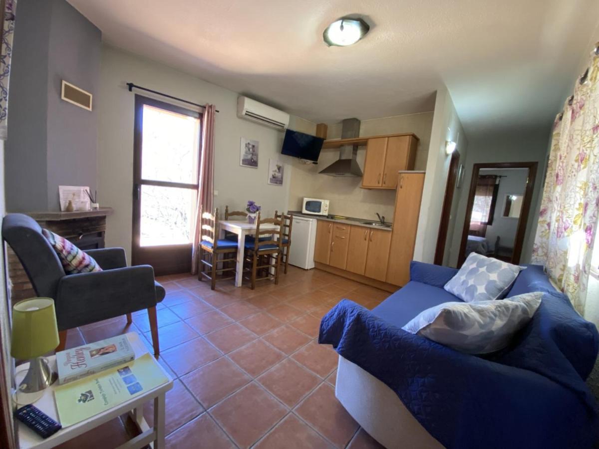 Apartamentos Rurales El Solitario Banos De Montemayor Dış mekan fotoğraf