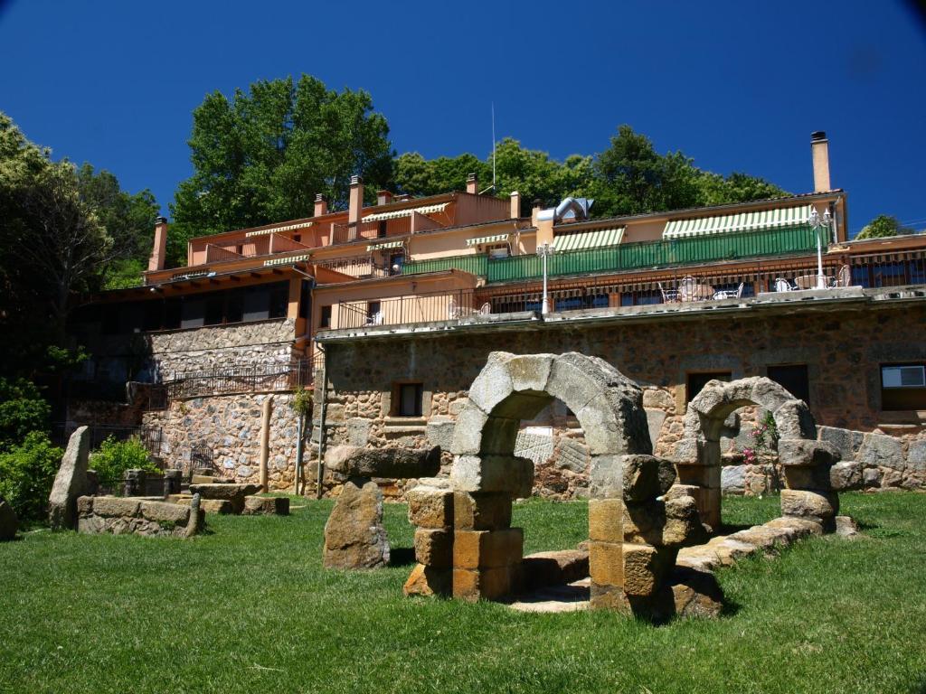 Apartamentos Rurales El Solitario Banos De Montemayor Dış mekan fotoğraf